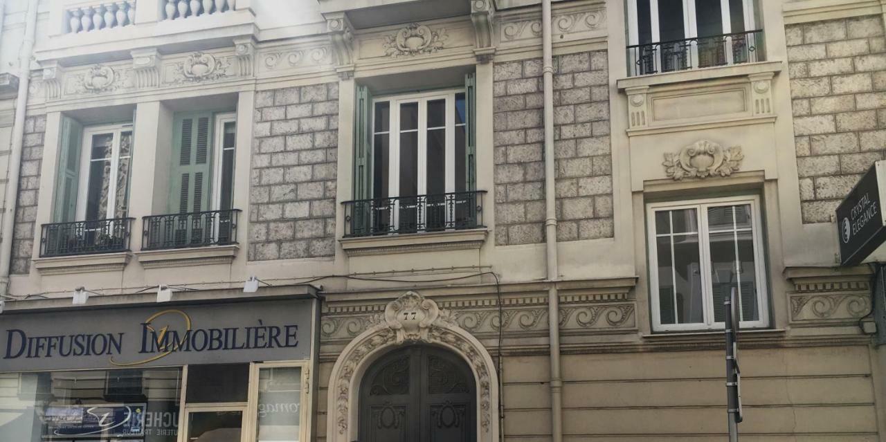 Appartement Le Petit Bourgeois De *